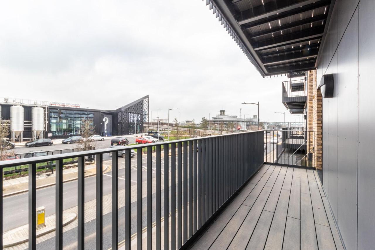 Seven Living Ashford - Modern And Spacious Apartments Exterior photo