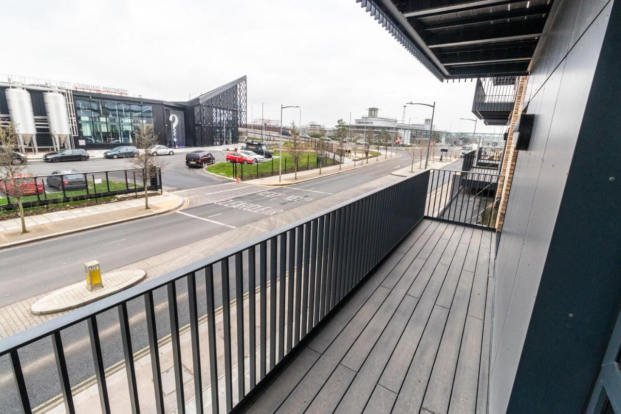 Seven Living Ashford - Modern And Spacious Apartments Exterior photo