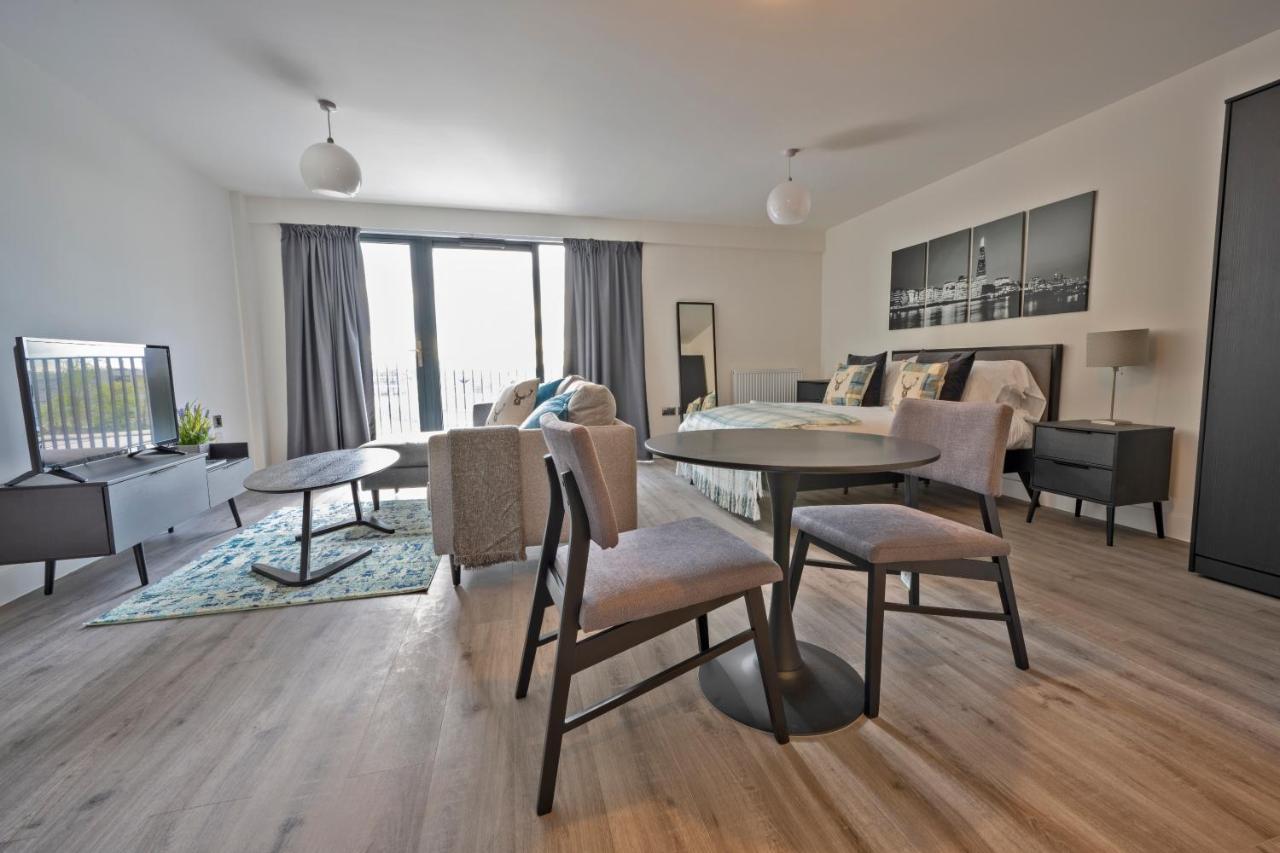 Seven Living Ashford - Modern And Spacious Apartments Exterior photo