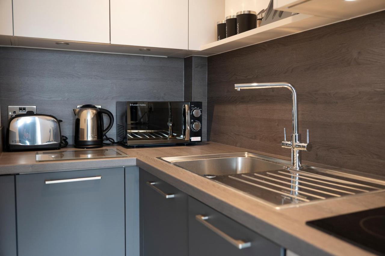 Seven Living Ashford - Modern And Spacious Apartments Exterior photo